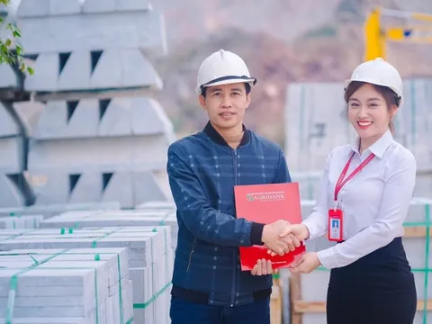 Sáng ngời phẩm chất nữ cán bộ Agribank trong giai đoạn phát triển mới