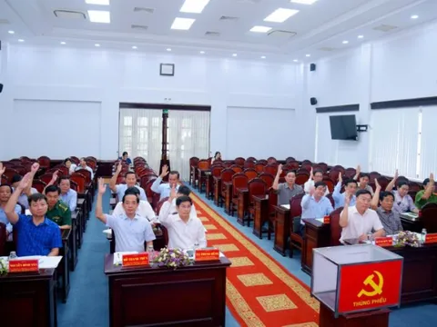 Bạc Liêu, Sóc Trăng thông qua các đề án sắp xếp đơn vị hành chính