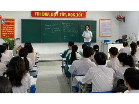 Bộ Nội vụ yêu cầu quản lý, sử dụng hiệu quả số biên chế giáo viên và viên chức y tế