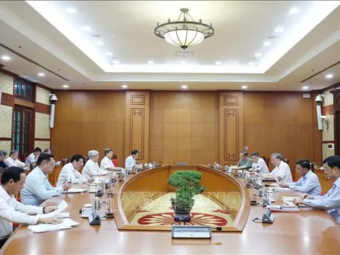 Tổng Bí thư: Lấy ý kiến nhân dân về nội dung sửa đổi, bổ sung Hiến pháp năm 2013 đảm bảo đúng tiến độ để trình Quốc hội