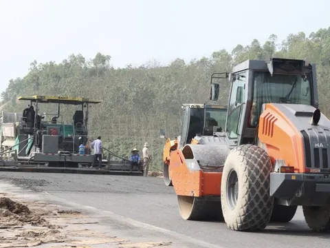 Huy động nhân lực, đẩy nhanh thi công dự án cao tốc qua tỉnh Quảng Bình
