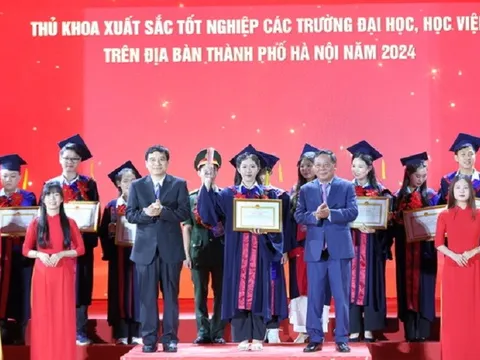 Đưa Thủ đô phát triển xứng tầm