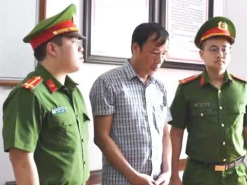 Công an Phú Thọ bắt khẩn cấp Chủ tịch xã, mở rộng điều tra hành vi tiếp tay cho "đất tặc"