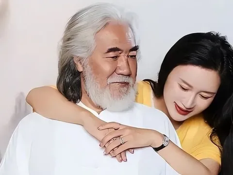 Cụ ông 74 tuổi lấy vợ trẻ kém 30 tuổi không vì "ham sắc", cái kết thật bất ngờ
