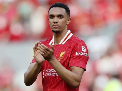 Không muốn tốn một xu, Real Madrid "mặt dày" đòi Liverpool thả người sớm