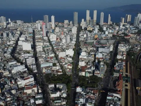 Khánh Hòa bố trí nhà ở, phương tiện đi lại cho cán bộ khi sáp nhập tỉnh