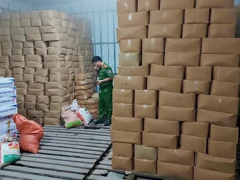 Phát hiện 29 tấn thực phẩm không rõ nguồn gốc chỉ trong một ngày
