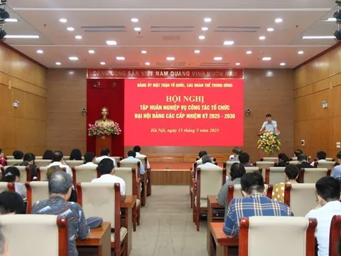 Hội nghị tập huấn nghiệp vụ công tác tổ chức Đại hội Đảng các cấp tiến tới Đại hội đại biểu Đảng bộ Mặt trận Tổ quốc