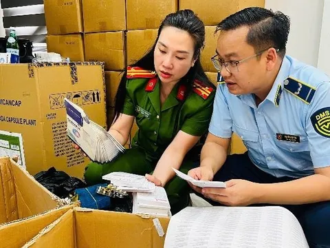 Hà Nội: Triệt phá chuyên án hơn 100 tấn thực phẩm chức năng, thiết bị y tế giả