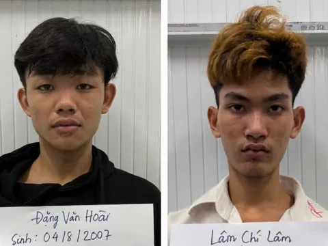 Đòi nợ không thành, 2 thanh niên cướp tài sản của “con nợ”
