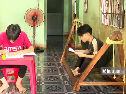 Cậu học trò nhặt ve chai, ôm giấc mơ làm kỹ sư từ căn nhà nhỏ