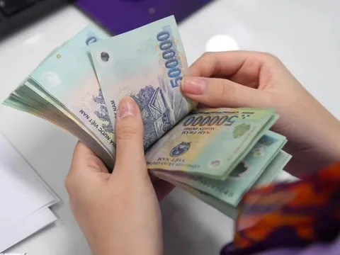 Nhóm hộ có thu nhập cao nhất là bao nhiêu tiền?