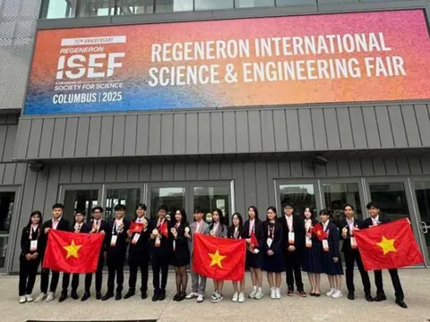Đoàn học sinh Việt Nam lập kỳ tích tại Hội thi Khoa học kỹ thuật quốc tế Regeneron ISEF 2025