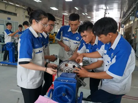 Bài toán tuyển sinh GDNN và GDTX: Đã đến lúc đổi mới tư duy