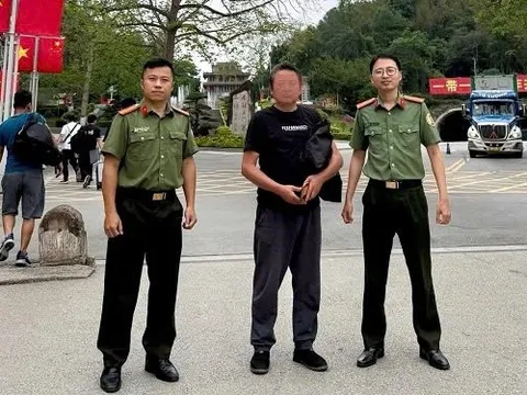 Trục xuất đối tượng "đội lốt" nhà sư hành nghề khất thực