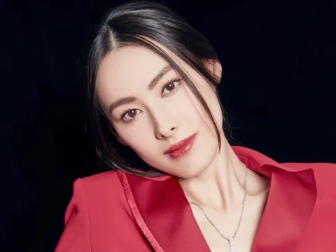 “Nữ diễn viên bị hào môn bỏ rơi”, nhận phí chia tay 13.000 tỷ đồng, cuộc sống sang chảnh