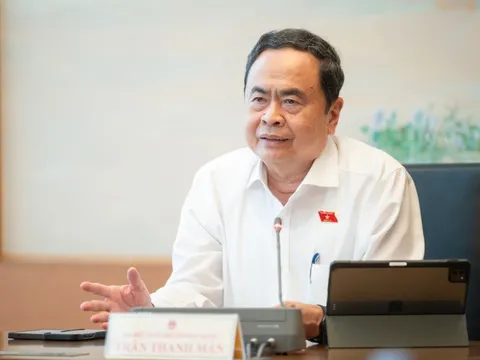 Chủ tịch Quốc hội: Người lao động không an cư thì không lập nghiệp được