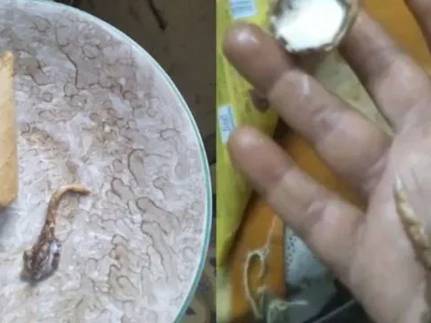 Đang ăn kem, người phụ nữ sốc nặng khi phát hiện thứ "đáng sợ"