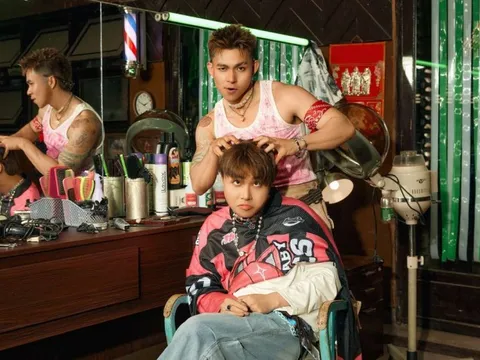 HuyR bất ngờ kết hợp với Jun Phạm, kể chuyện tình dang dở