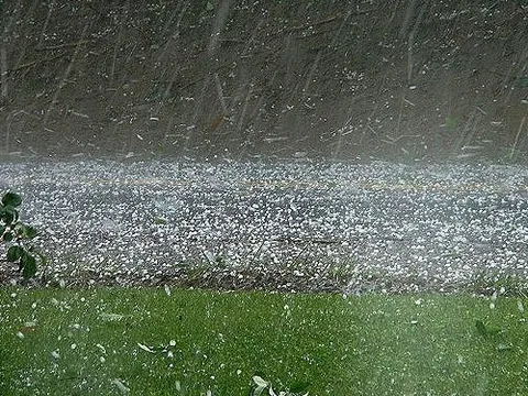 Cảnh báo mưa lớn nhiều khu vực trên cả nước