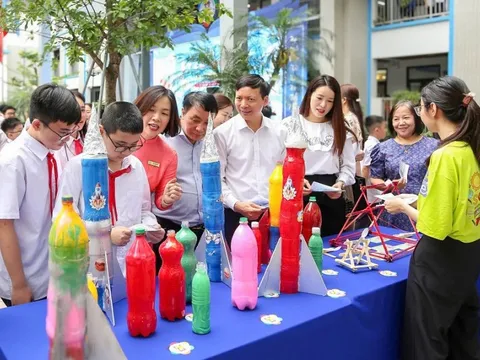 Chú Trọng phát triển giáo Dục STEM: Học sinh Ba Đình "bứt phá cùng khoa học"