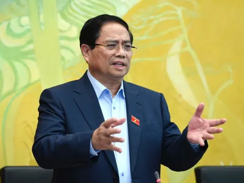 Thủ tướng: Thế giới giảm tăng trưởng nhưng Việt Nam phấn đấu đạt mức cao