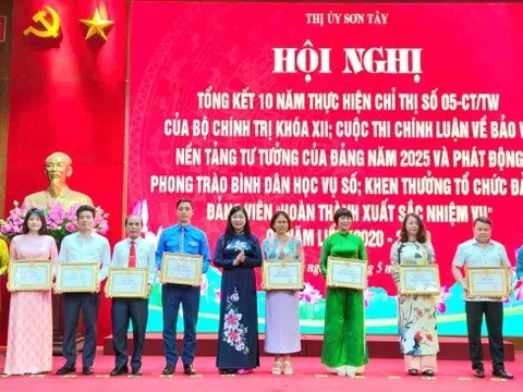 Sơn Tây phát động phong trào và ra mắt nền tảng “Bình dân học vụ số”