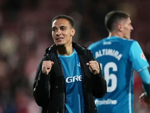 Một câu lạc bộ lớn để mắt tới Antony sau màn tỏa sáng tại Real Betis