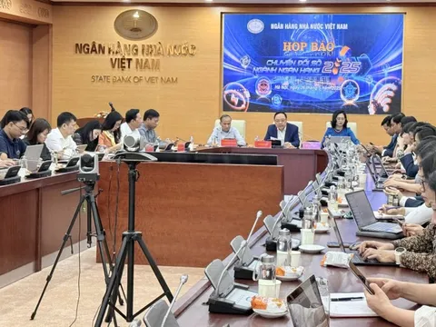 Chuyển đổi số ngân hàng 2025: Kết nối dữ liệu, an toàn giao dịch