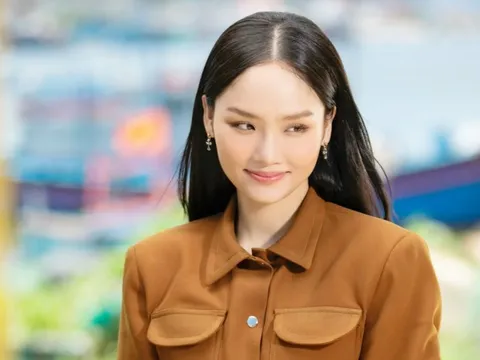 "Mỹ nhân trăm tỷ" bất ngờ công khai sánh đôi cùng "bạn trai tin đồn", gia thế không phải dạng vừa