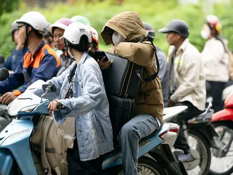 Không khí lạnh "ghé thăm" miền Bắc giữa mùa hè, thời tiết thay đổi bất ngờ
