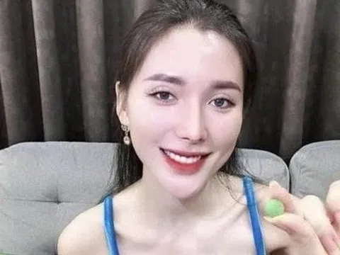 Kiểm tra hoạt động sản xuất, lấy mẫu kiểm nghiệm 2 sản phẩm do "Ngân Collagen" quảng cáo