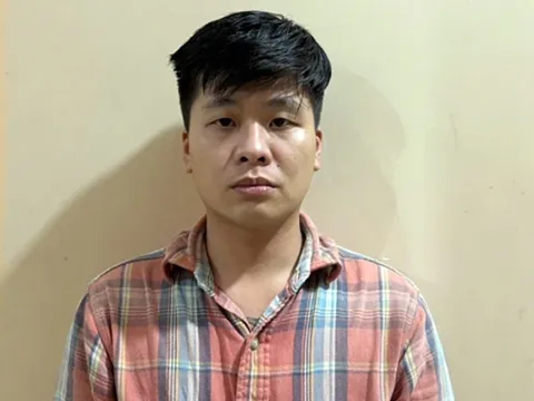 Gây án mạng tại tiệm làm tóc, gã trai ra đầu thú sau hơn 10 năm lẩn trốn