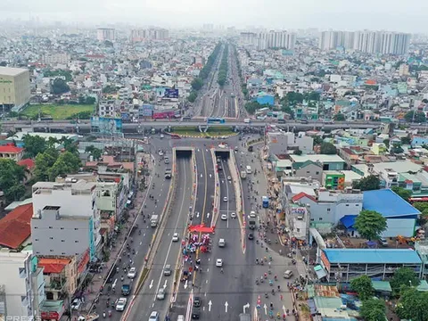 THI HÀNH PHÁP LUẬT NGHIÊM MINH, QUỐC GIA VỮNG MẠNH