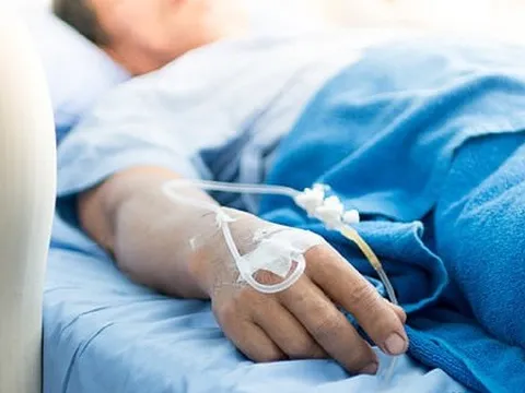 Con trai sắp qua đời, mẹ không cứu con mà mua bảo hiểm nhân thọ 3,7 tỷ đồng để trục lợi