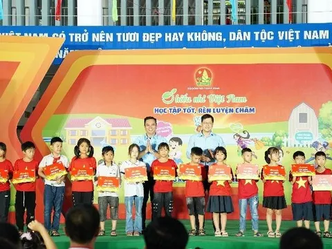 Hơn 1.300 thiếu nhi tham gia ngày hội “Thiếu nhi Việt Nam - Học tập tốt, rèn luyện chăm”