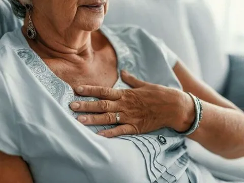 Sau triệu chứng lạ ở mũi, người phụ nữ sốc nặng khi biết thời gian sống chỉ còn tính bằng tháng
