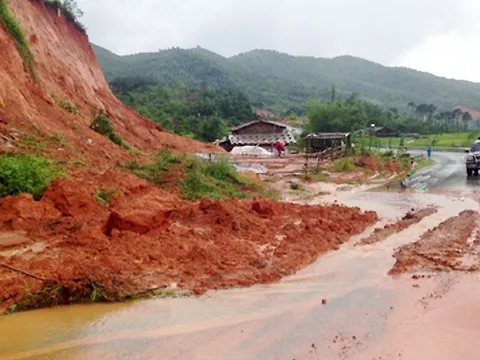 Lực lượng Công an tập trung ứng phó nguy cơ mưa lớn, sạt lở đất, lũ quét