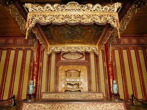 Rà soát, đánh giá thực trạng công tác trưng bày, bảo quản, bảo vệ các bảo vật quốc gia