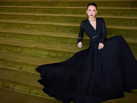 Chương Tử Di đẹp kiêu sa, cuốn hút trong thiết kế của Công Trí