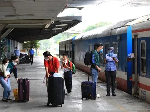 Bản tin 3/6: Giảm giá vé tàu cho học sinh đi thi tốt nghiệp THPT và đại học