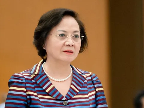 Bộ trưởng Nội vụ nêu “cái khó” nếu HĐND cấp tỉnh không được phân cấp
