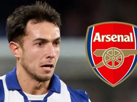 Zubimendi "giỡn mặt" Arsenal: Đăng ảnh nghỉ dưỡng giữa lúc thương vụ nóng nhất