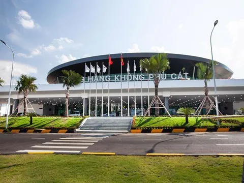 Tăng cường các chuyến bay đêm đi Bình Định