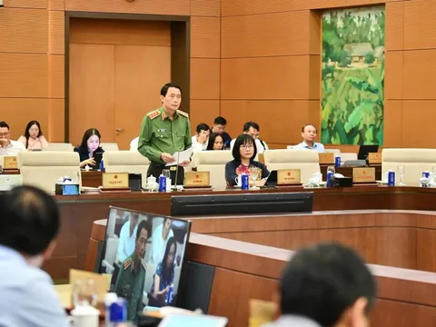 Dữ liệu cá nhân gắn với quyền con người: Cần mức phạt cao hơn để răn đe