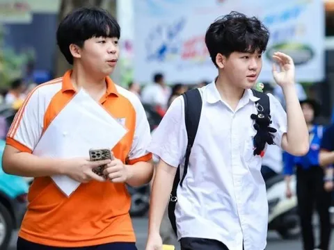 Đề tiếng Anh thi vào lớp 10 tại Hà Nội năm 2025