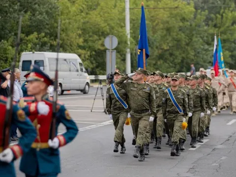 Moldova lo Nga điều thêm quân tới vùng đất giáp Ukraine