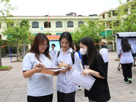 Sáng nay, thí sinh Hà Nội bước vào môn thi cuối của kỳ thi lớp 10 THPT năm 2025