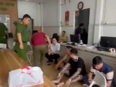 Công an Bình Dương thông tin vụ đột kích phòng công chứng bắt tội phạm