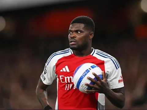 Partey lên tiếng về tương lai tại Arsenal giữa tin đồn chuyển nhượng